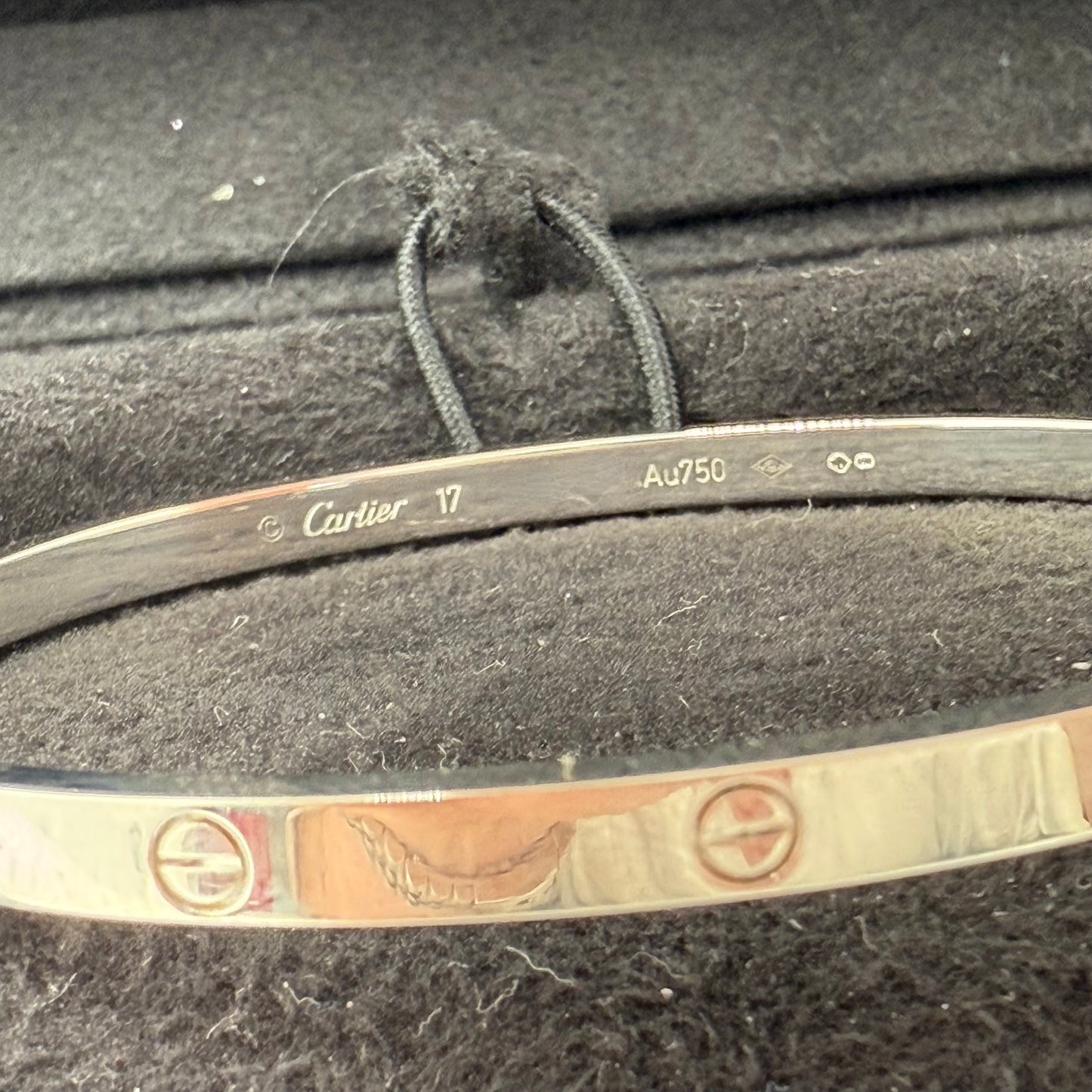 Cartier Love Bracelet / Kleines Modell / 750er Weißgold / Full Set / 2017