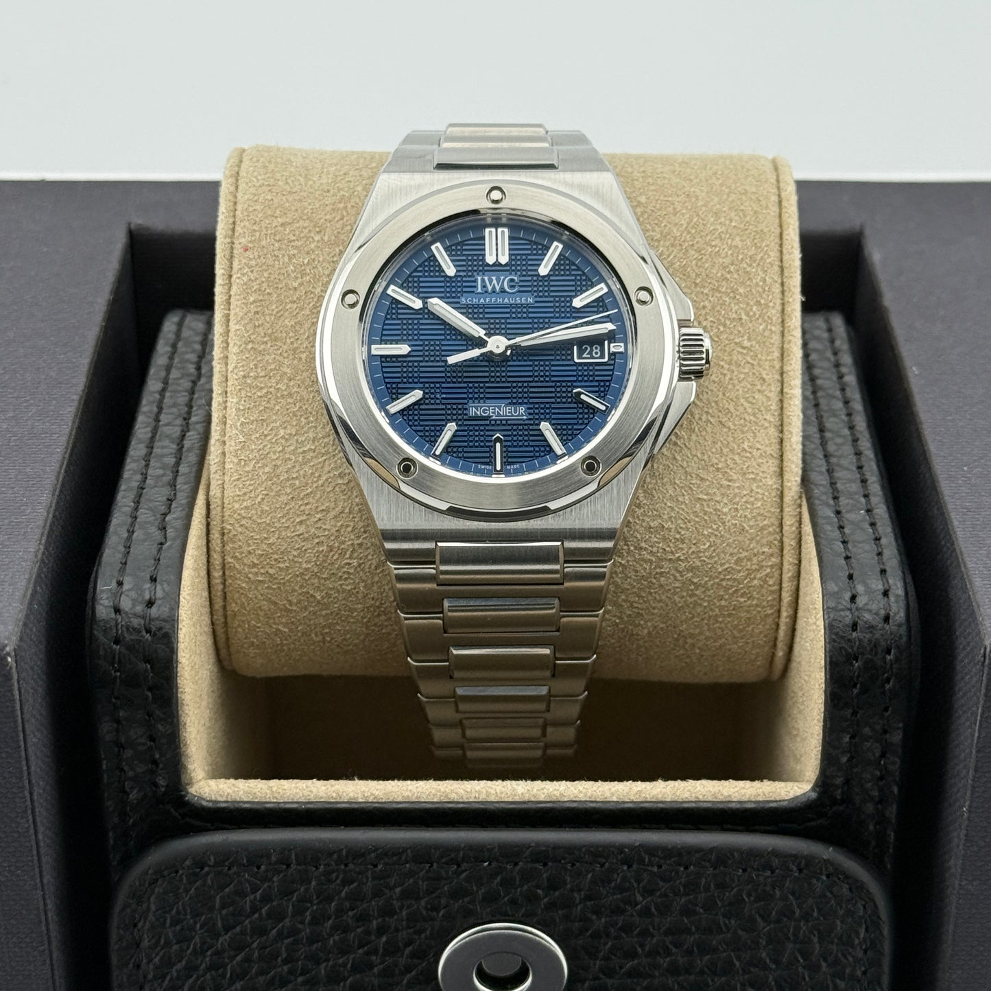 IWC Ingenieur Automatic 40 / IW328907 / blau / Edelstahl / Full Set / 2025