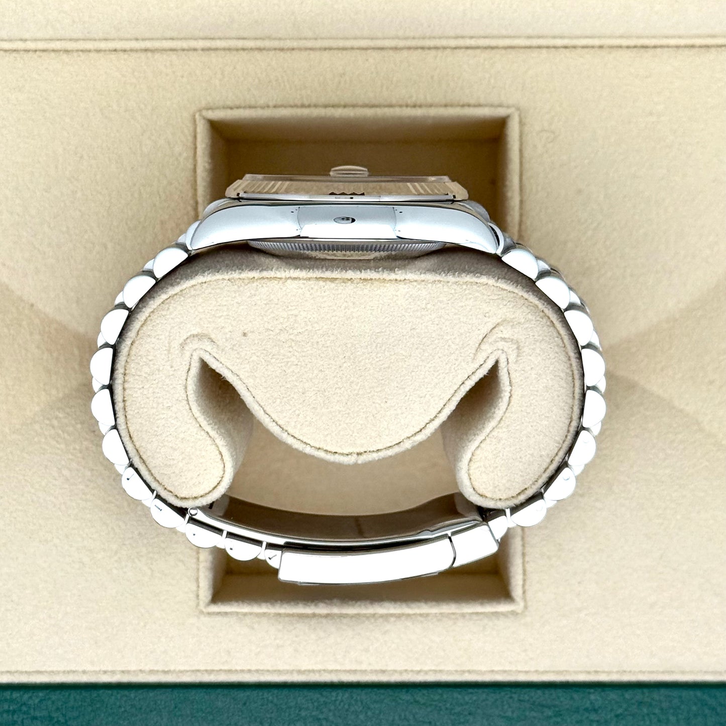 Rolex Datejust 36 / 126234 / Violett - Diamanten 6/9 / Jubilee / Full Set