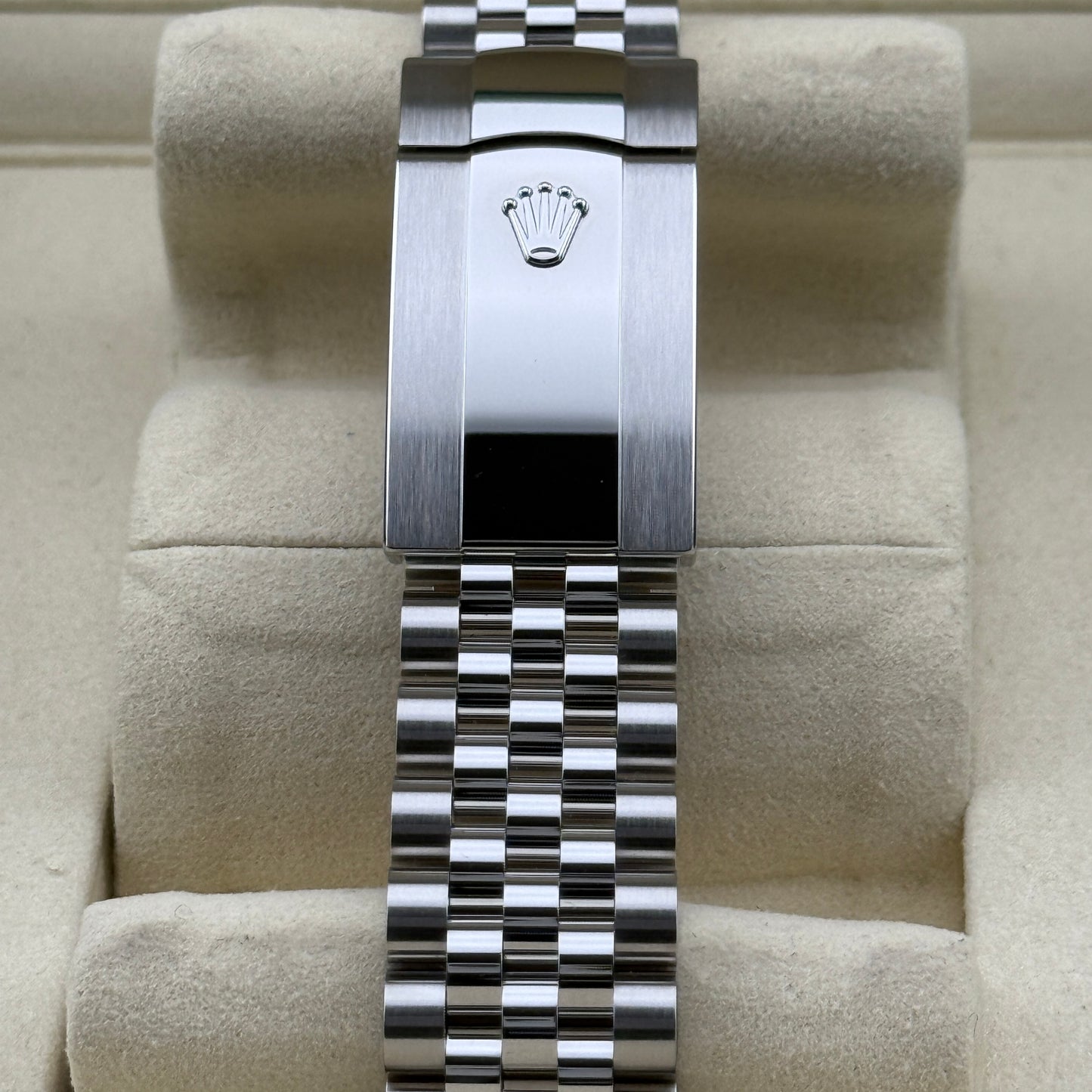 Rolex Datejust 36 / 126234 / rosa - Diamanten 6/9 / Jubilee / Full Set 2025