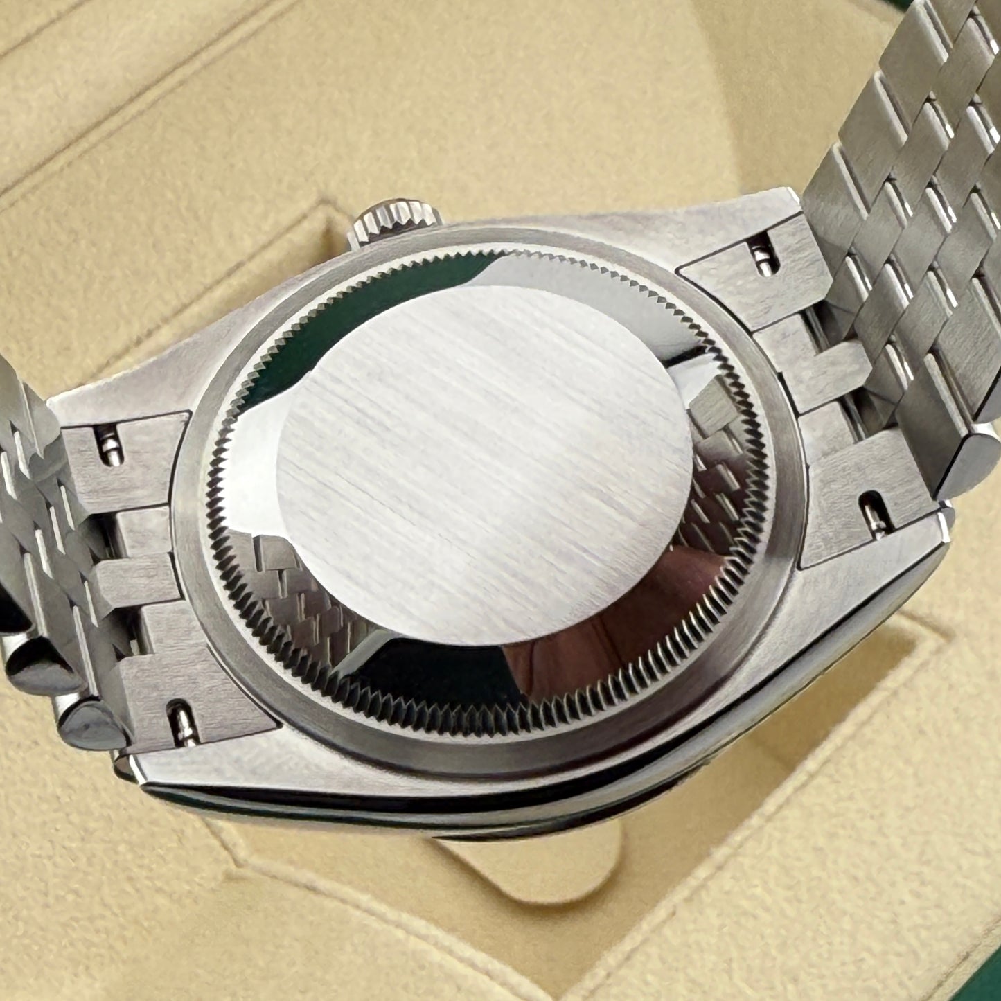 Rolex Datejust 36 / 126234 / silber - Diamanten 6/9 / Jubilee / Full Set / 2025