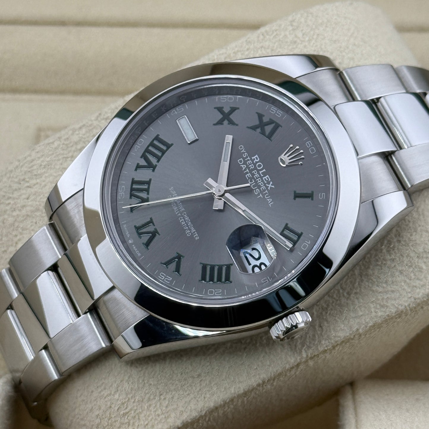 Rolex Datejust 41 / 126300 / Wimbledon / Oyster / Full Set / 2022