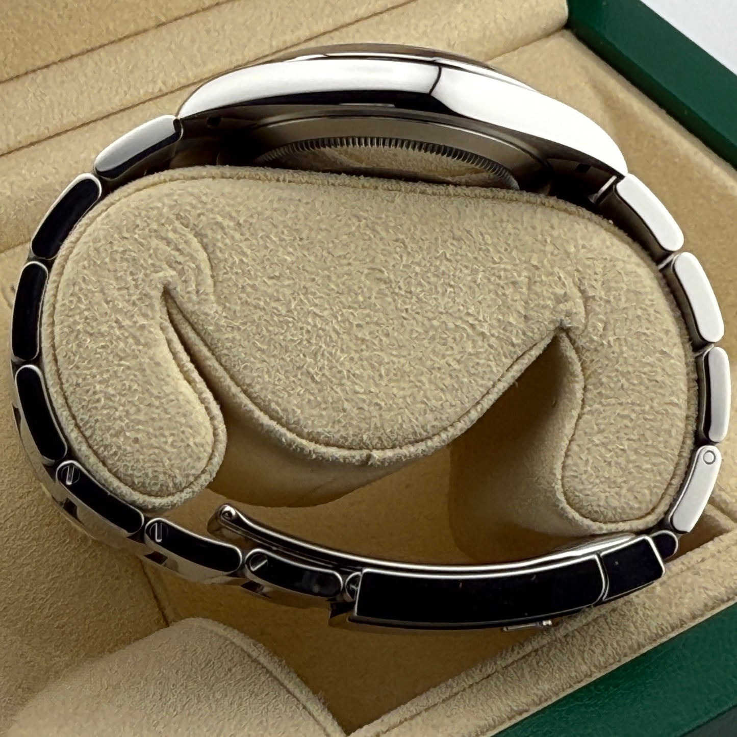 Rolex Datejust 41 / 126300 / schwarz / Oyster / Full Set / 2018