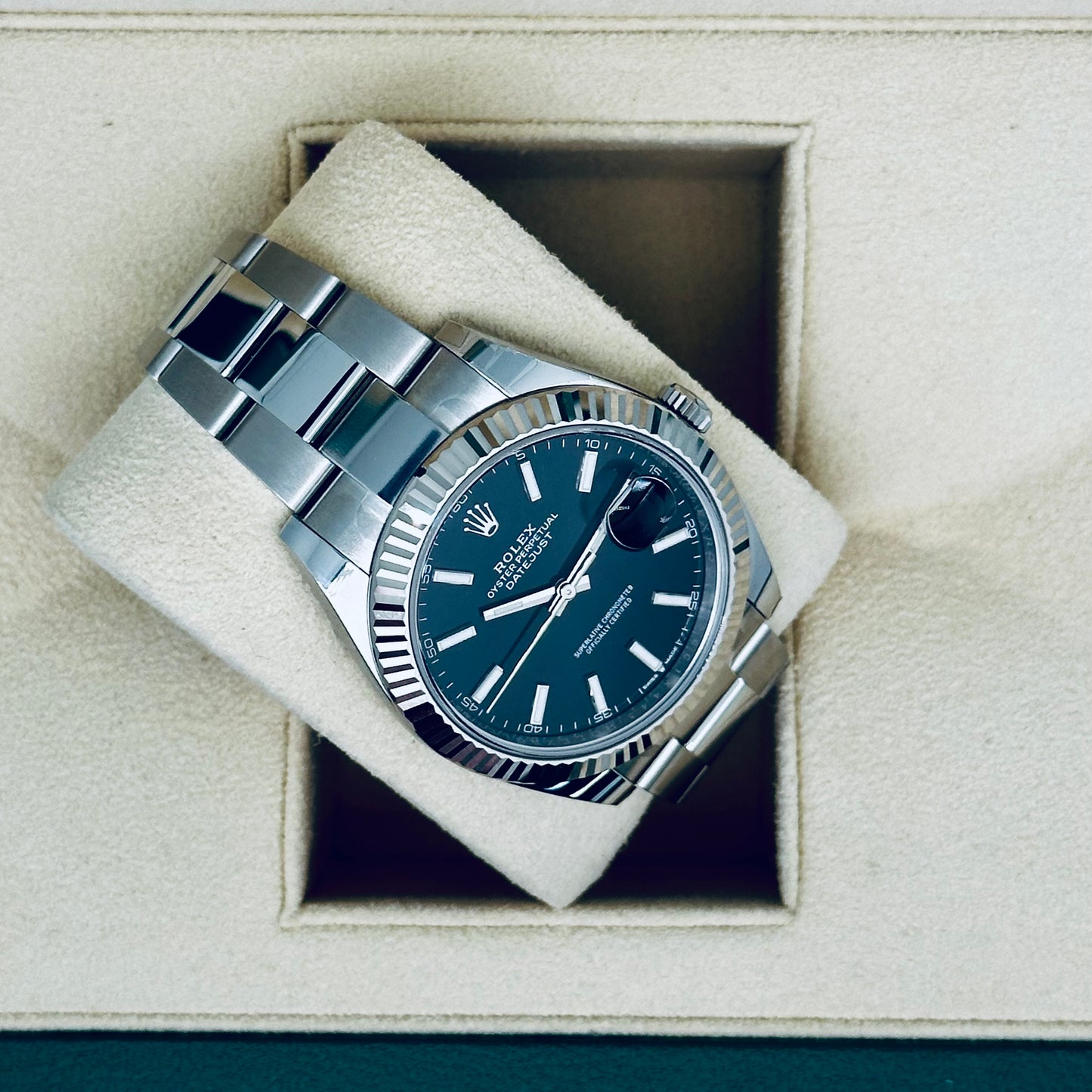 Rolex Datejust 41 / 126334 / schwarz / Oyster / Full Set / 2024