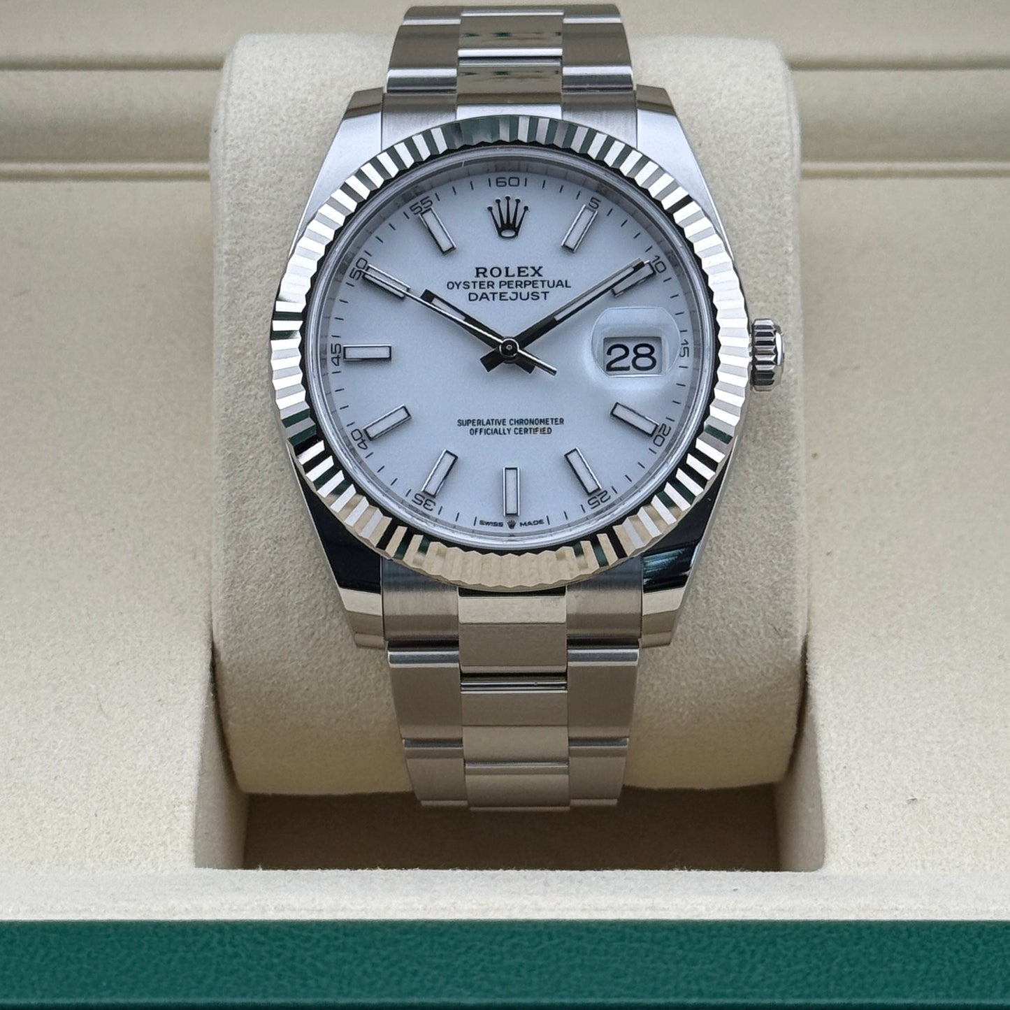 Rolex Datejust 41 / 126334 / weiß / Oyster / Full Set / 2025
