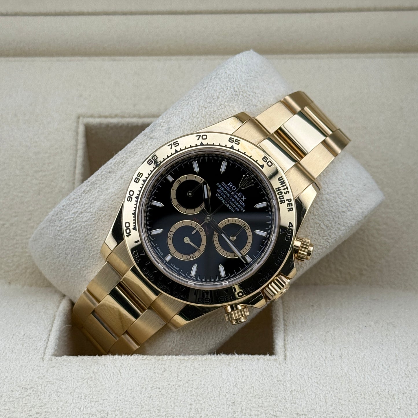 Rolex Daytona / 126508 / schwarz / Oyster / Full Set / 2024
