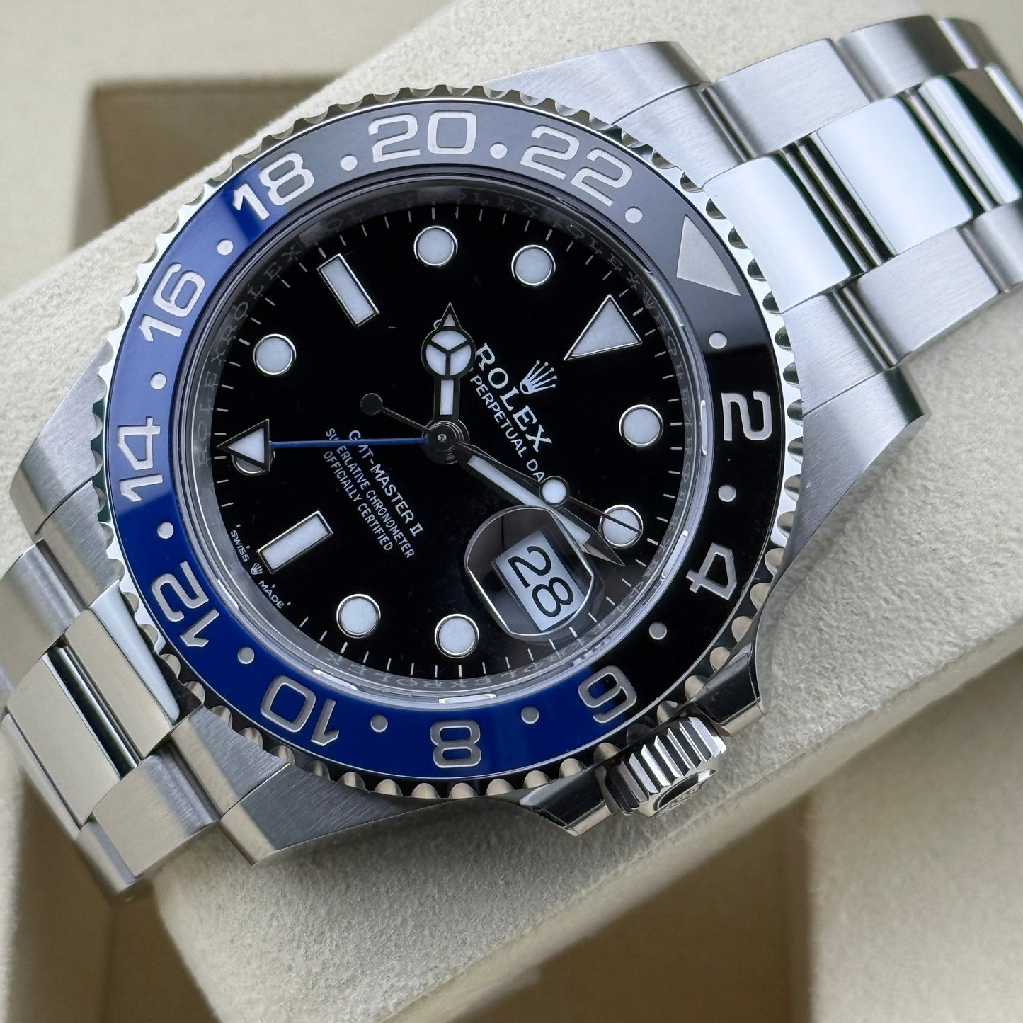 Rolex GMT Master II / 126710BLNR / schwarz / Oyster / Full Set / 2025