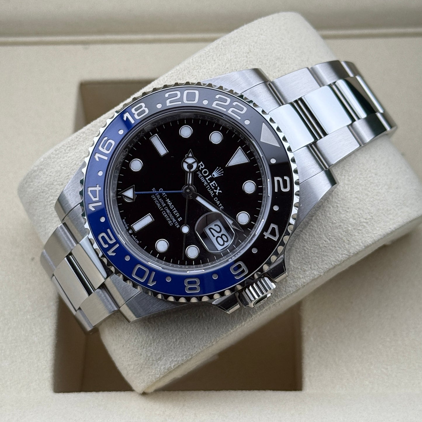 Rolex GMT Master II / 126710BLNR / schwarz / Oyster / Full Set / 2025