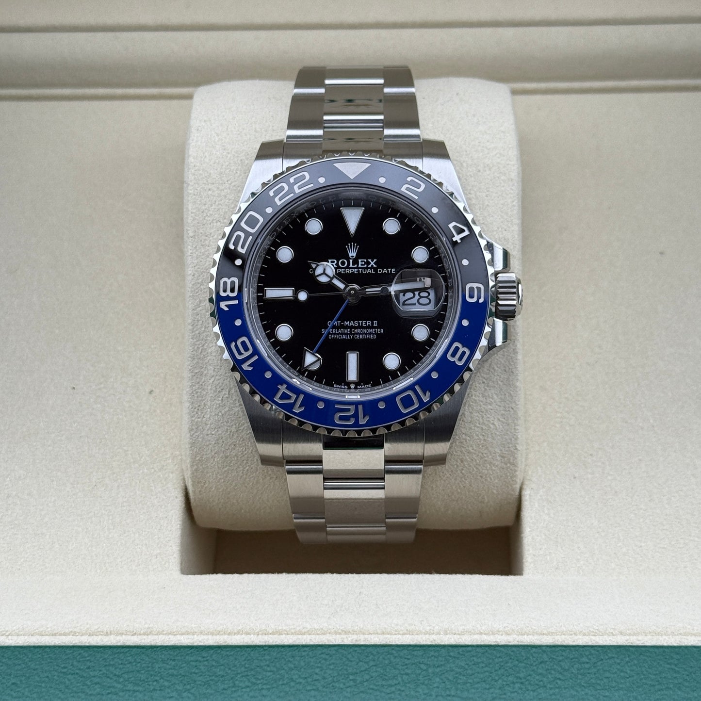 Rolex GMT Master II / 126710BLNR / schwarz / Oyster / Full Set / 2025