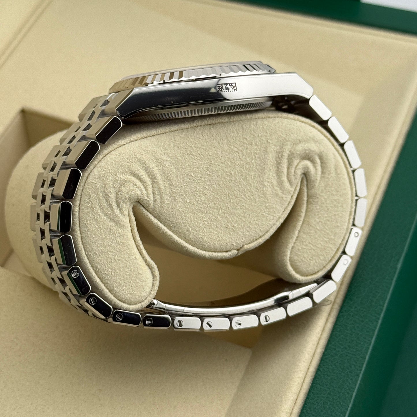 Rolex Land-Dweller 36 / 127234 / weiß / Flat Jubilee / Full Set / 2025