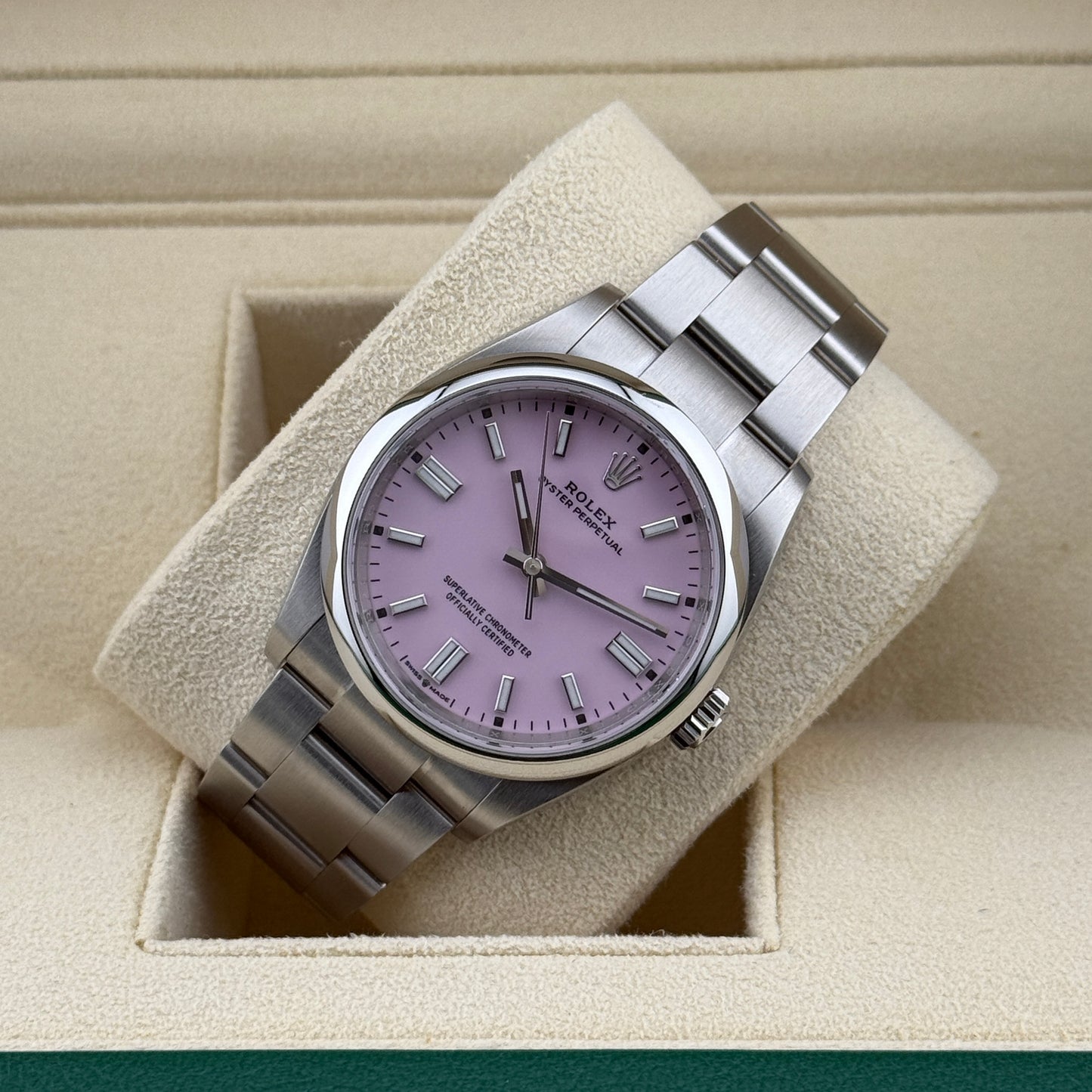 Rolex Oyster Perpetual 36 / 126000 / Candy Pink / Oyster / Full Set / 2021