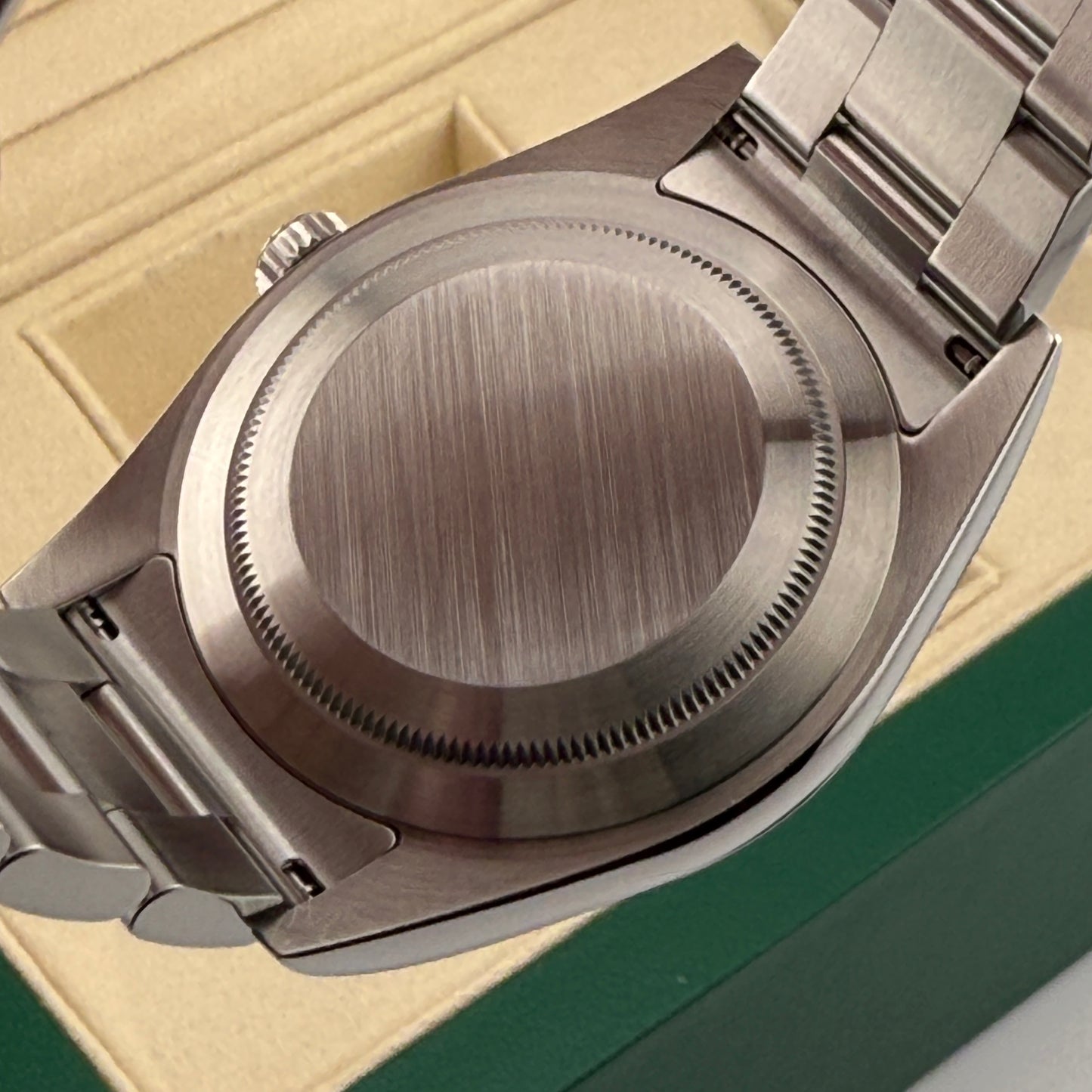 Rolex Oyster Perpetual 39 / 114300 / schwarz / Oyster / Full Set / 2018
