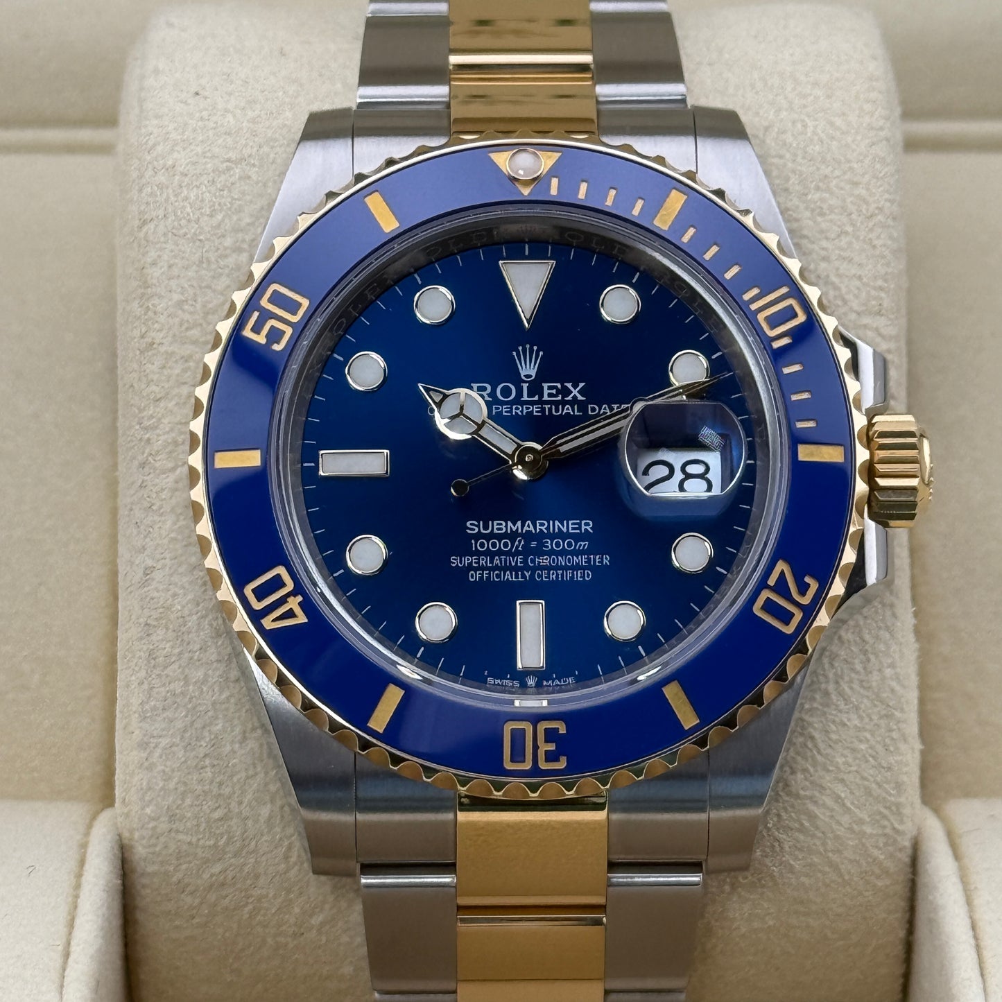Rolex Submariner / 126613LB / blau / Oyster / Full Set / 2023