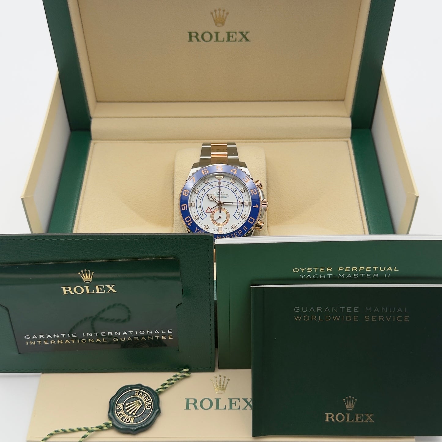Rolex Yacht-Master II / 116681 / Weiß / Oyster / Full Set / 2024