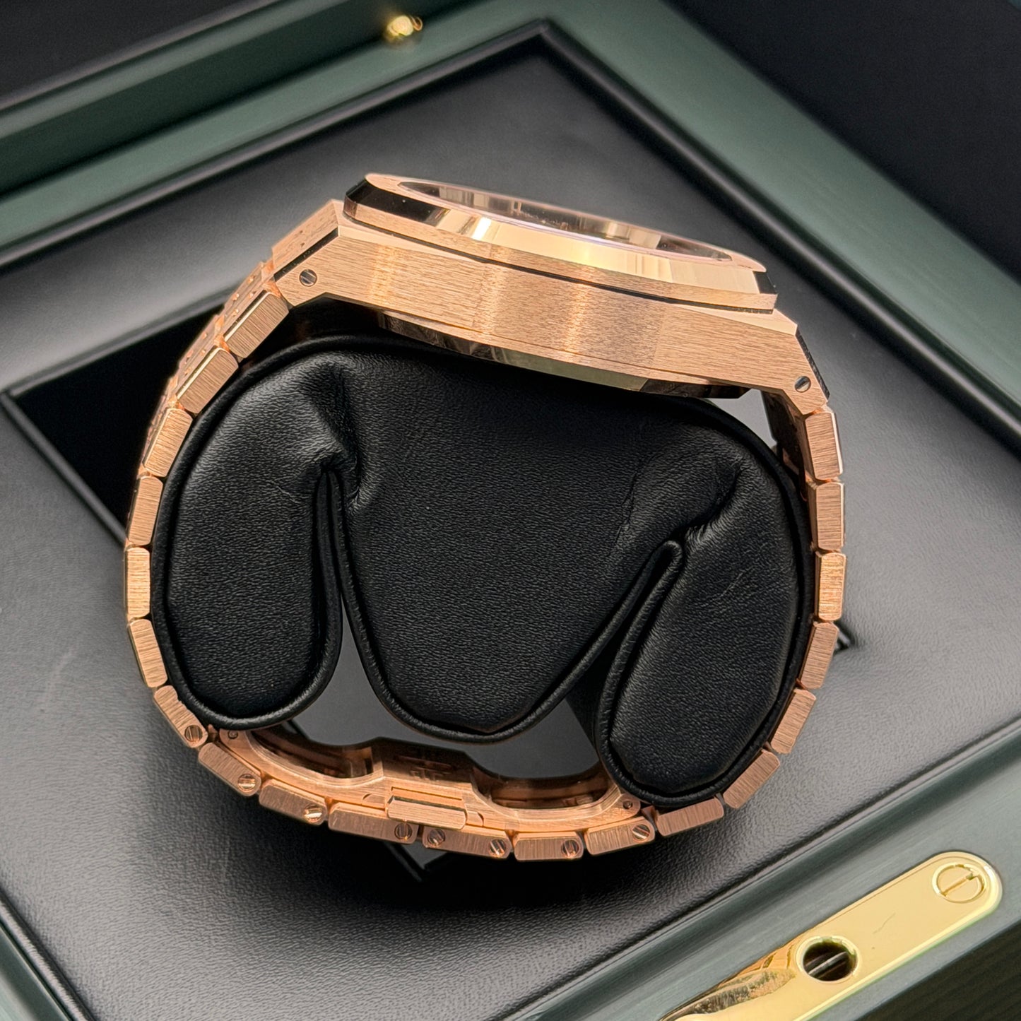 Audemars Piguet Royal Oak Chronograph / 26240OR.OO.1320OR.05 / blau / Roségold / Full Set / 2026