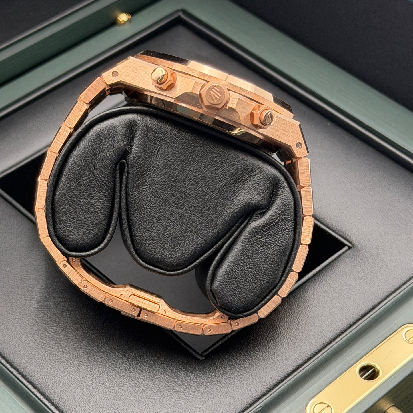 Audemars Piguet Royal Oak Chronograph / 26240OR.OO.1320OR.05 / blau / Roségold / Full Set / 2026