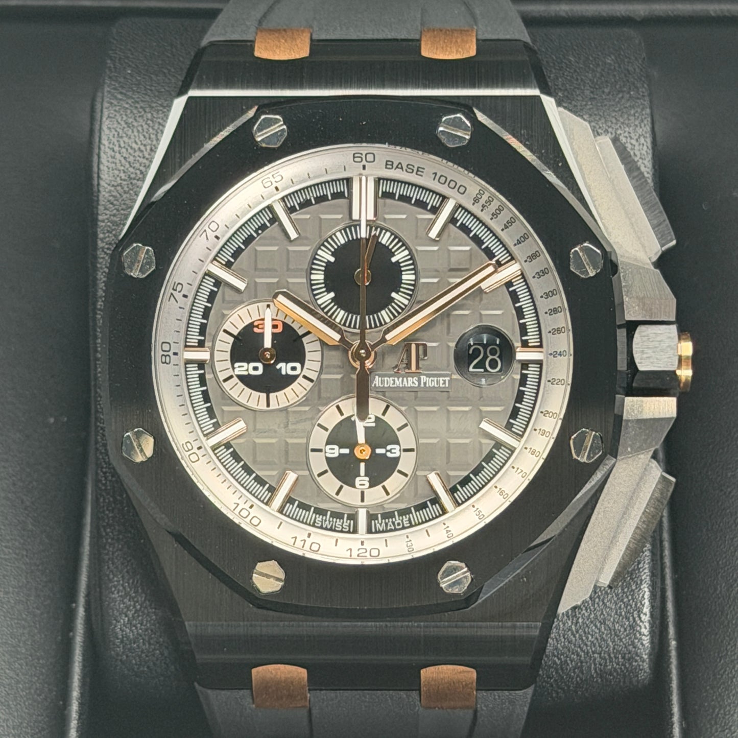 Audemars Piguet Royal Oak Offshore Ltd. Edition "Pride of Germany" / 26415CE.OO.A002CA.01 / Grau / Keramik / Full Set / 2019