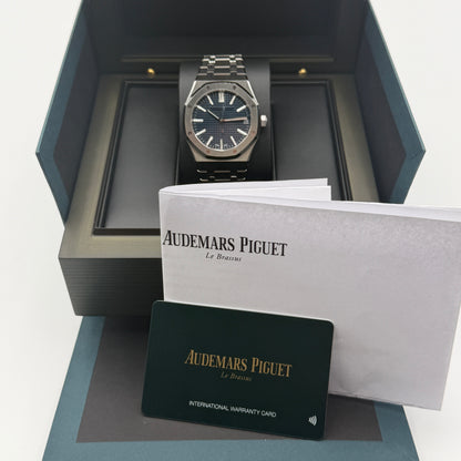 Audemars Piguet Royal Oak / 15510ST.OO.1320ST.06 / blau / Edelstahl / Full Set / 2025