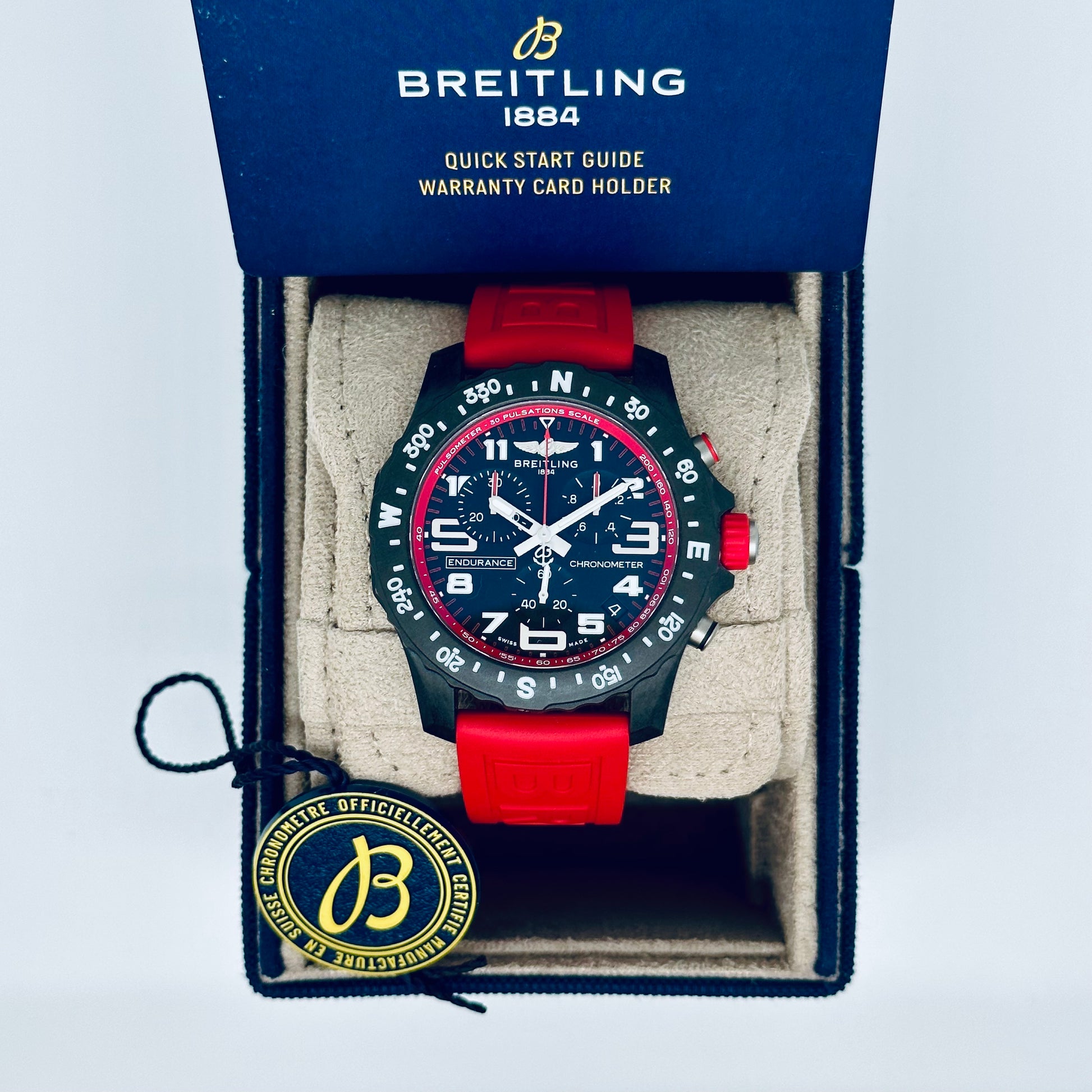 Breitling Endurance Pro / X82310D91B1S1 / rot / Kautschuk / 2023 / Full Set