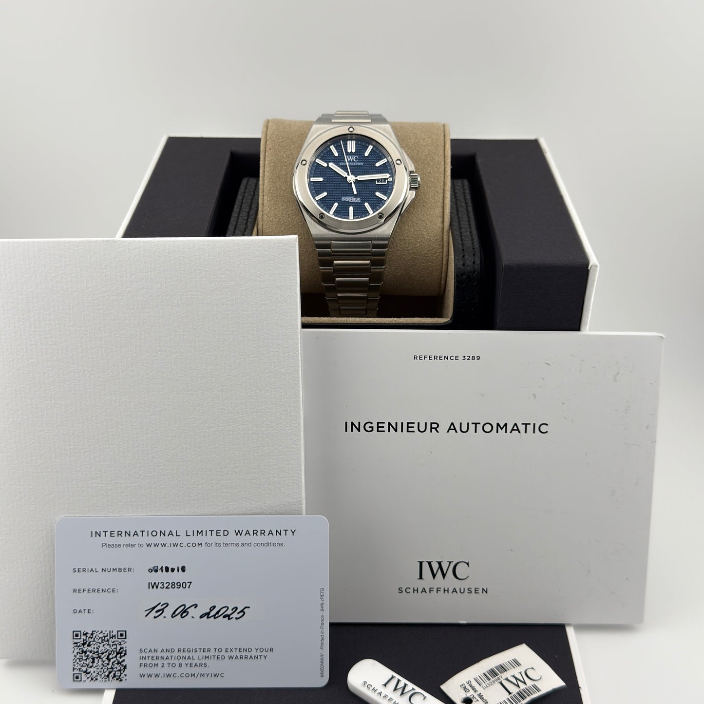 IWC Ingenieur Automatic 40 / IW328907 / blau / Edelstahl / Full Set / 2025