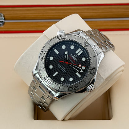 Omega Seamaster Diver 300M / 210.30.42.20.01.002 / schwarz / Edelstahl / Full Set / 2021