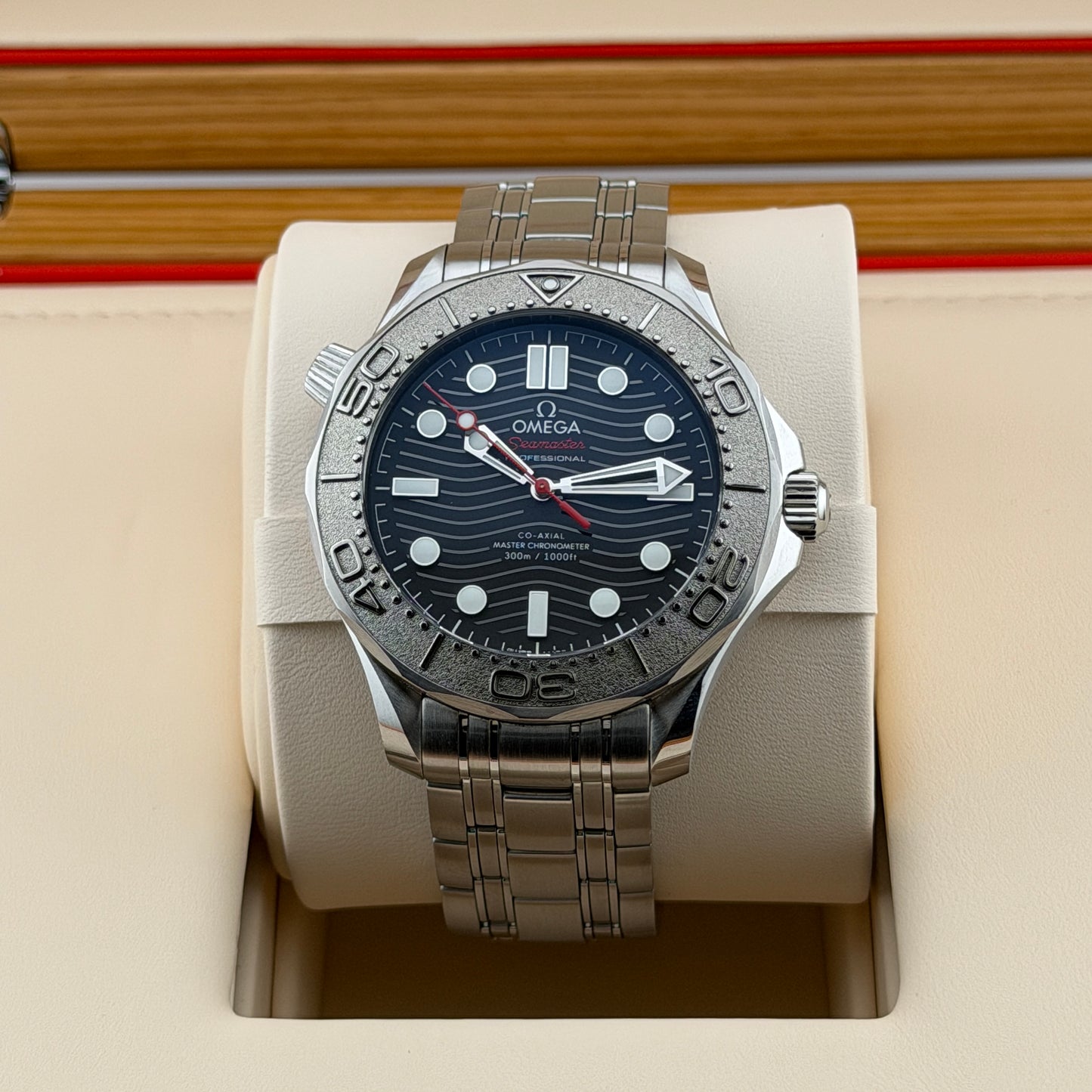 Omega Seamaster Diver 300M / 210.30.42.20.01.002 / schwarz / Edelstahl / Full Set / 2021
