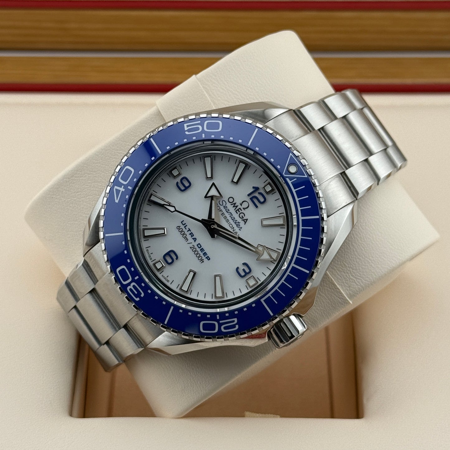 Omega Seamaster Ultra Deep / 215.30.46.21.04.001 / weiß / Edelstahl / Full Set / 2023