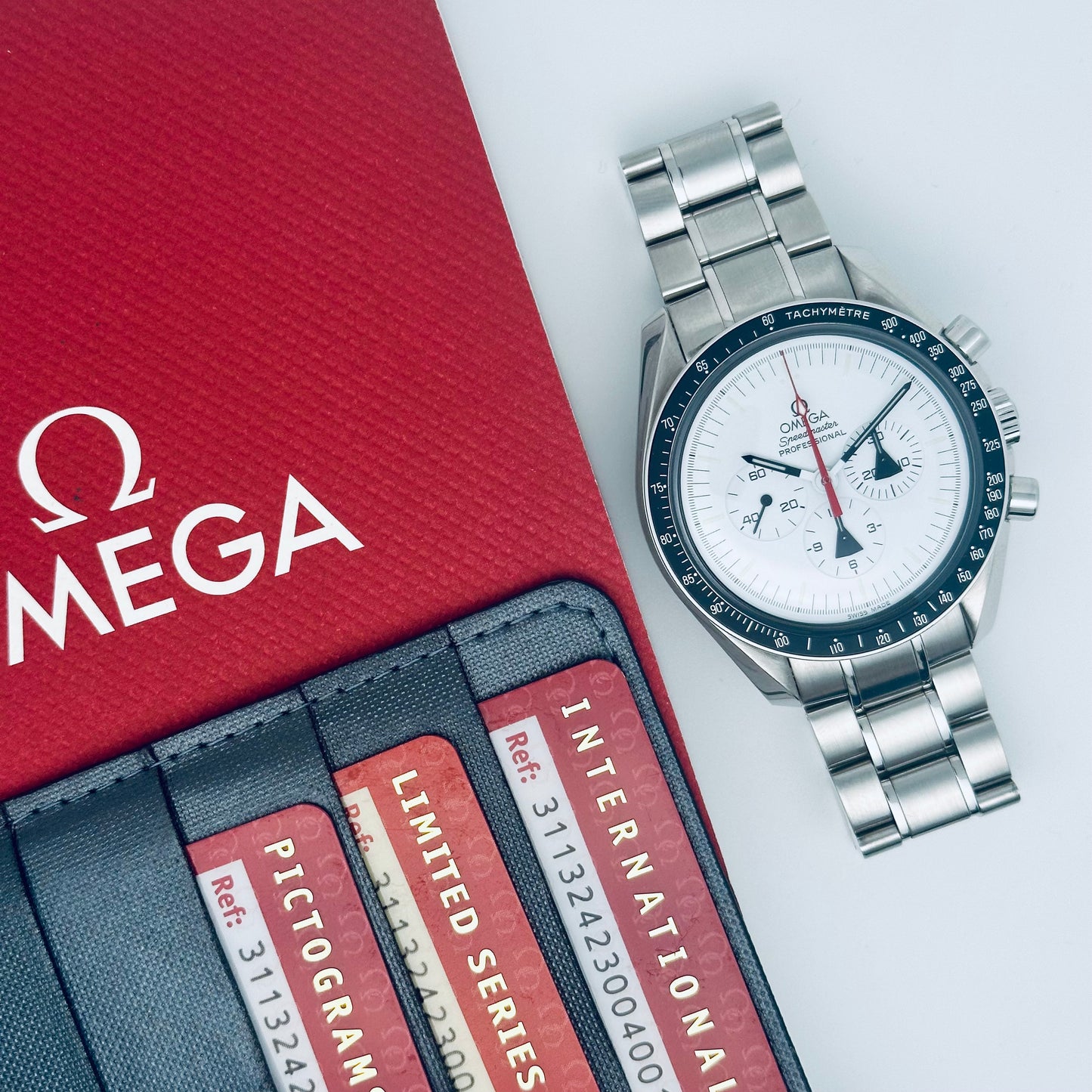 Omega Speedmaster Professional Moonwatch "Alaska Project" / 311.32.42.30.04.001 / weiß / Stahl / 2013 / Full Set