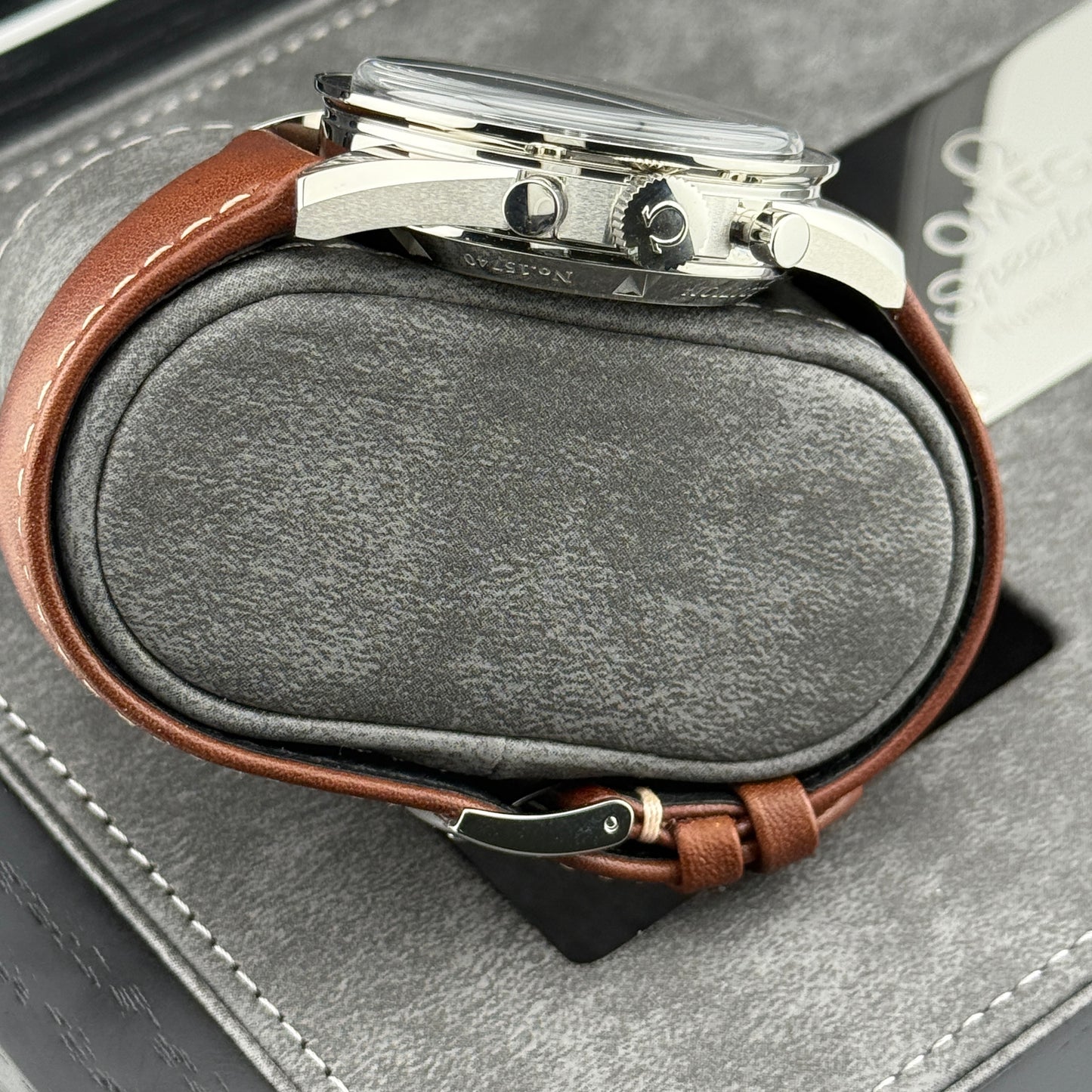 Omega Speedmaster Moonwatch / 311.32.40.30.01.001 / schwarz / Edelstahl / Full Set / 2023