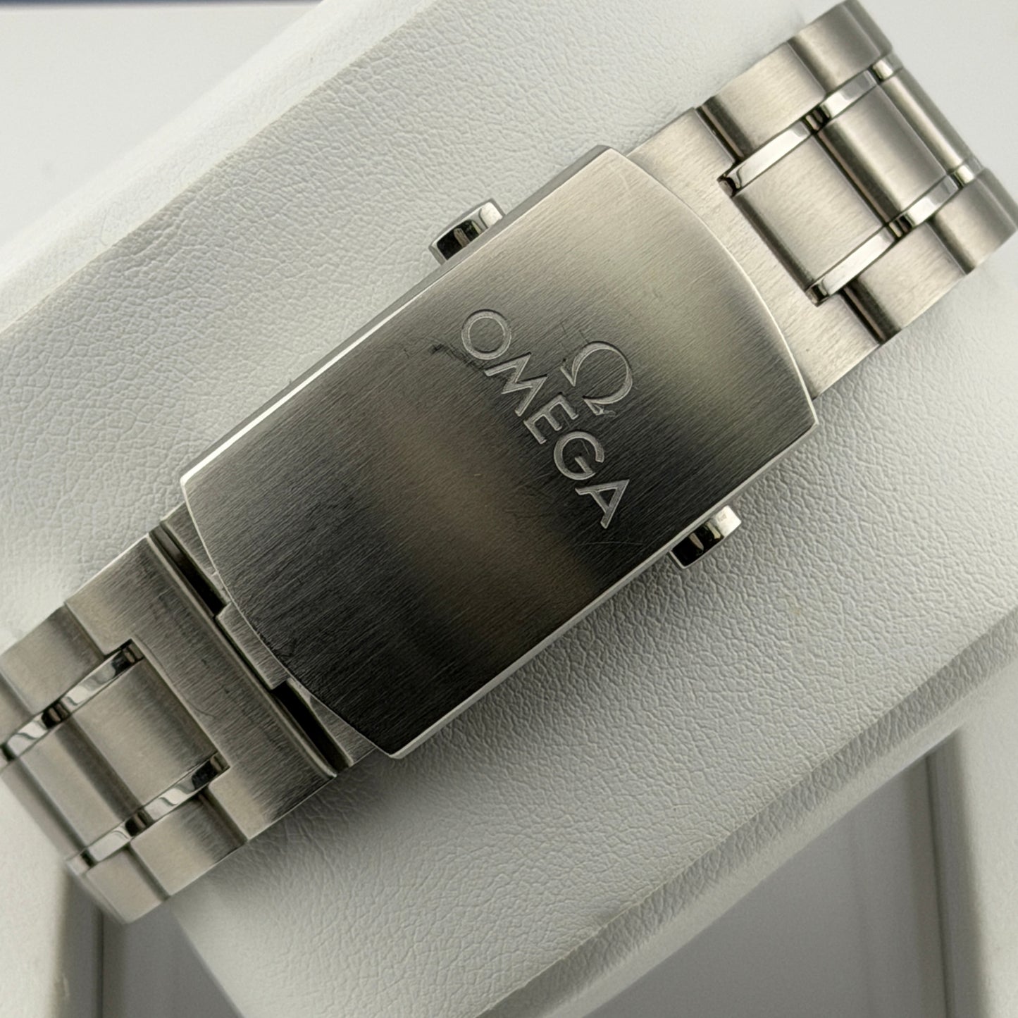 Omega Speedmaster "2020 Tokyo" / 522.30.42.30.03.001 / blau / Edelstahl / Full Set / 2020