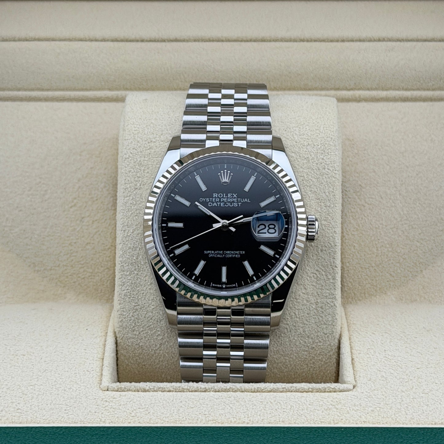 Rolex Datejust 36 / 126234 / schwarz / Jubilee / Full Set / 2021