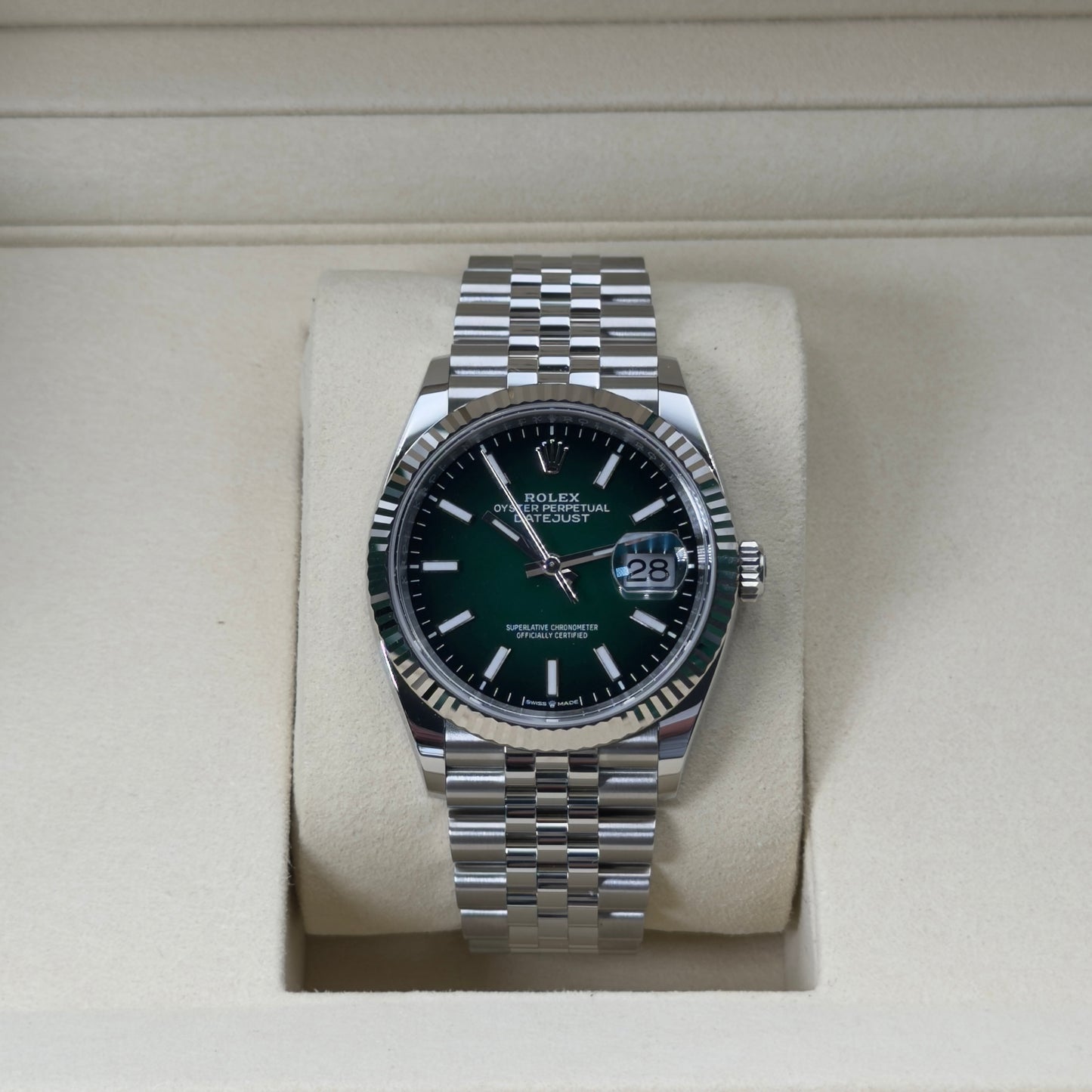 Rolex Datejust 36 / 126234 / Grün-Ombré / Jubilee / Full Set / 2026