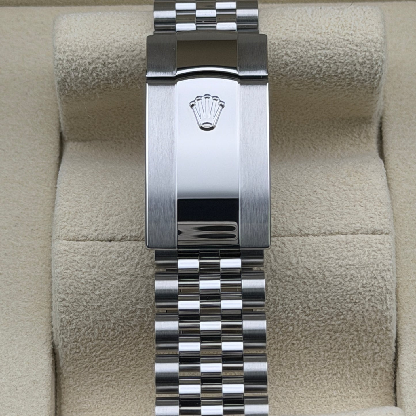 Rolex Datejust 41 / 126300 / Azzurroblau / Jubilee / Full Set / 2025