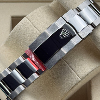 Rolex Datejust 41 / 126300 / rhodium / Oyster / Full Set / 2025