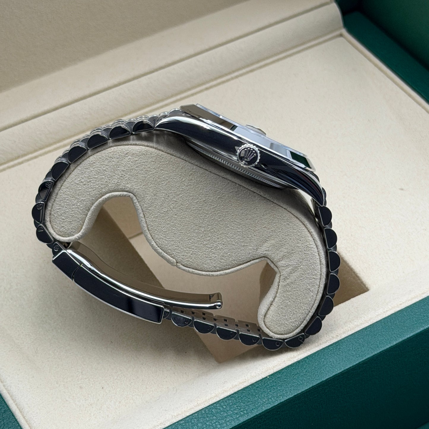 Rolex Datejust 41 / 126300 / Wimbledon / Jubilee / Full Set / 2025