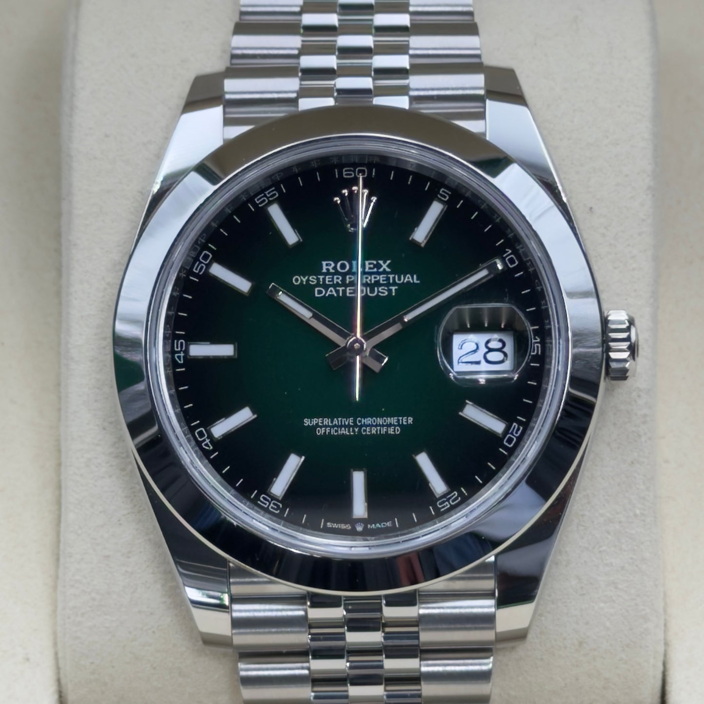 Rolex Datejust 41 / 126300 / Grün-Ombré / Jubilee / Full Set / 2026