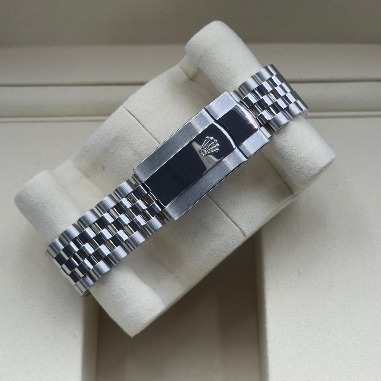 Rolex Datejust 41 / 126300 / Grün-Ombré / Jubilee / Full Set / 2026
