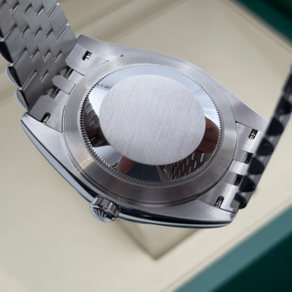 Rolex Datejust 41 / 126300 / Grün-Ombré / Jubilee / Full Set / 2026
