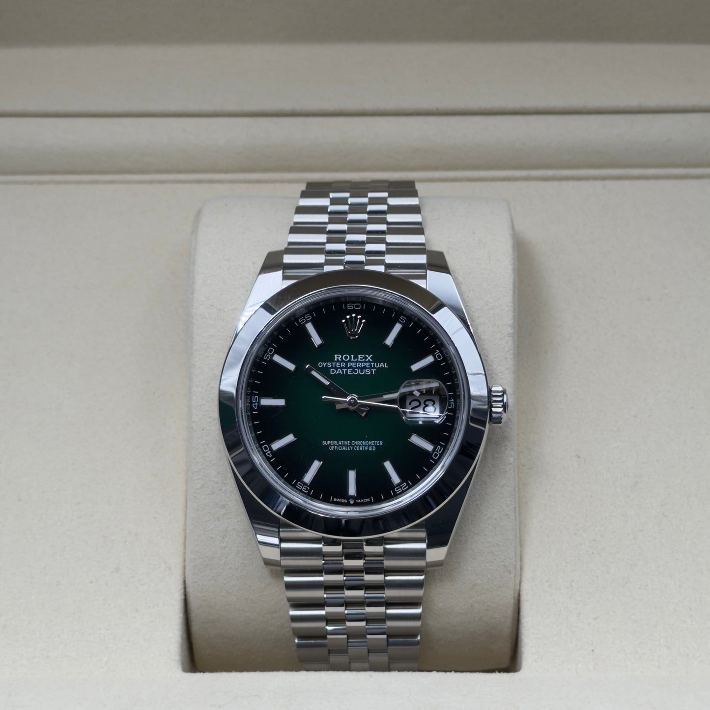 Rolex Datejust 41 / 126300 / Grün-Ombré / Jubilee / Full Set / 2026