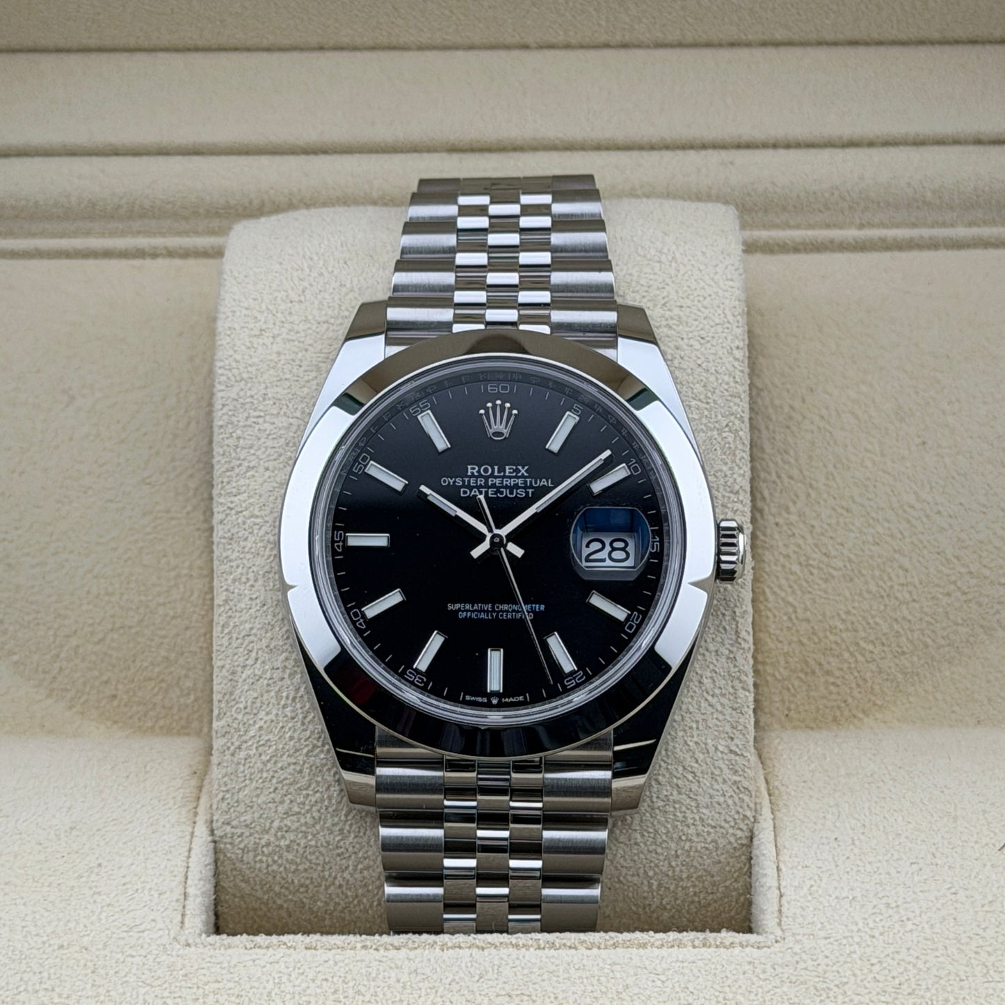 Rolex Datejust 41 / 126300 / schwarz / Jubilee / Full Set / 2022