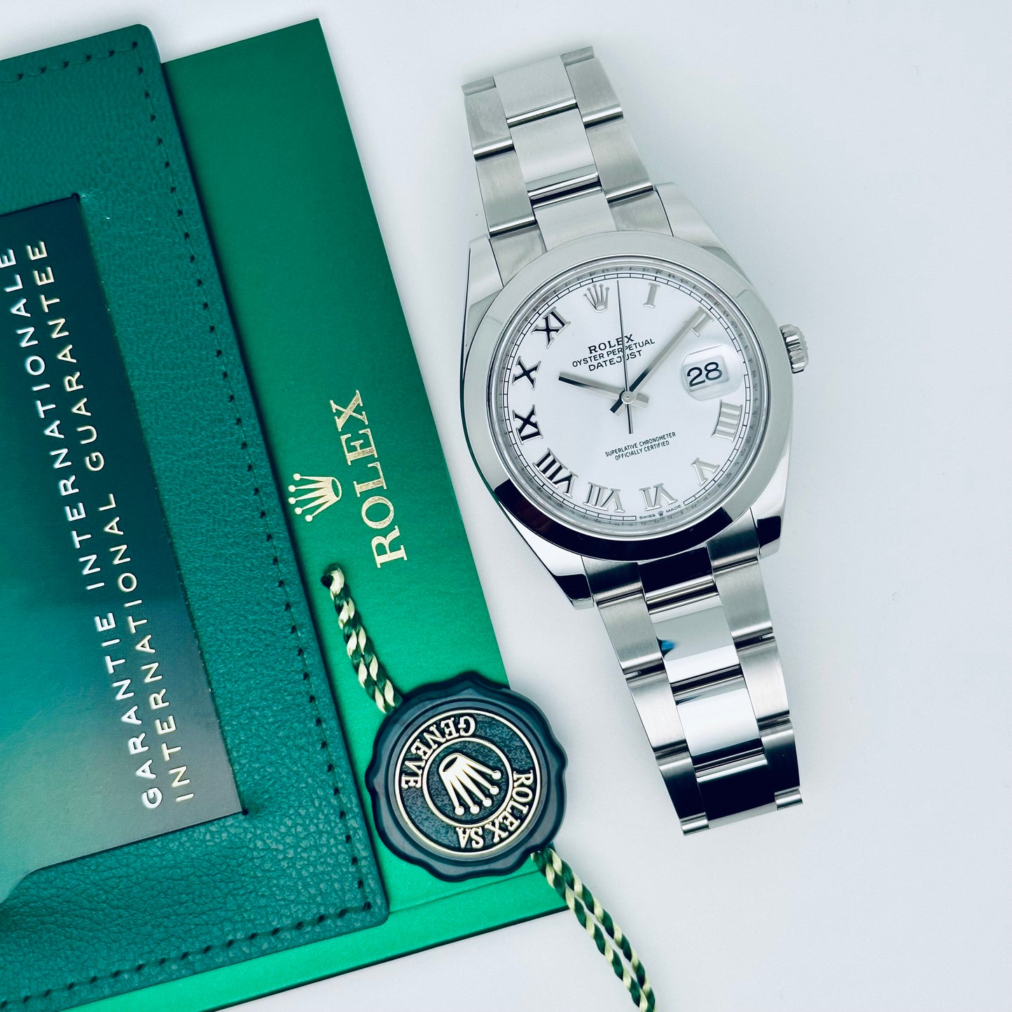 Rolex Datejust 41 / 126300 / weiß - römisch / Oyster / 2023 / Full Set