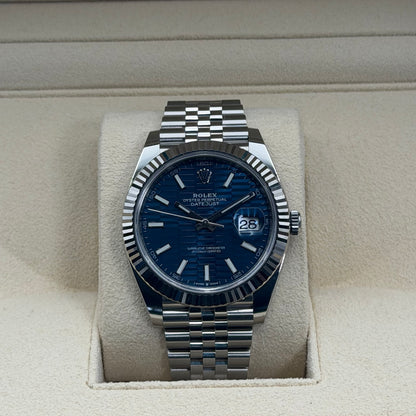Rolex Datejust 41 / 126334 / Blau - Motif / Jubilee / Full Set / 2023
