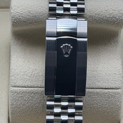 Rolex Datejust 41 / 126334 / Grün / Jubilee / Full Set / 2026