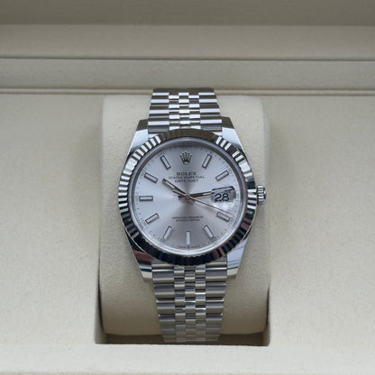 Rolex Datejust 41 / 126334 / Silber / Oyster / Full Set / 2026
