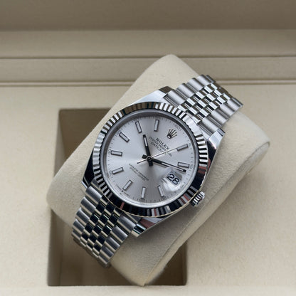 Rolex Datejust 41 / 126334 / Silber / Oyster / Full Set / 2026