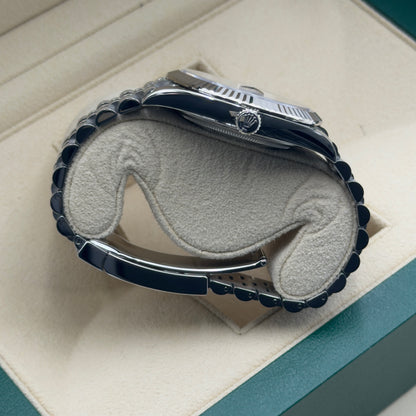 Rolex Datejust 41 / 126334 / Blau / Jubilee / Full Set / 2022
