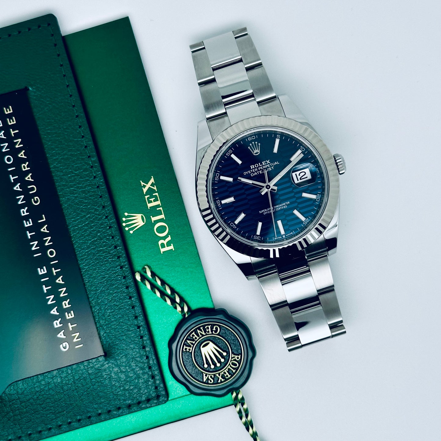 Rolex Datejust 41 / 126334 / blau - Riffelmuster / Oyster / Full Set