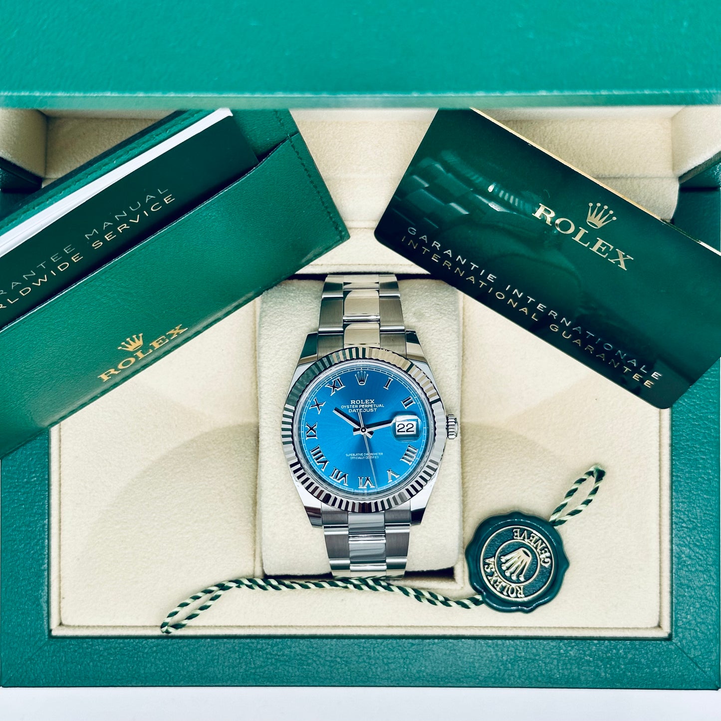 Rolex Datejust 41 / 126334 / blau - römisch / Oyster / 2023 / Full Set