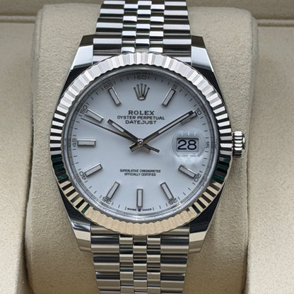 Rolex Datejust 41 / 126334 / weiß / Jubilee / Full Set / 2025