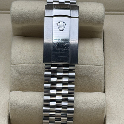 Rolex Datejust 41 / 126334 / weiß / Jubilee / Full Set / 2025